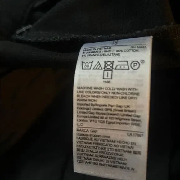 GAP Black Curvy Signature Skinny ankle pants, size 14 - Picture 4 of 4